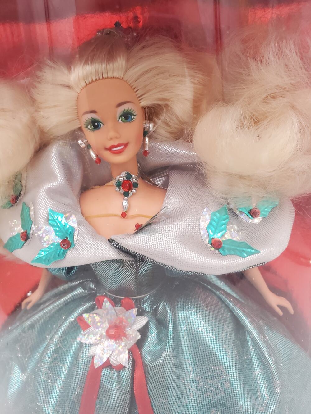 Holiday Barbie Doll - 1995 - 14123